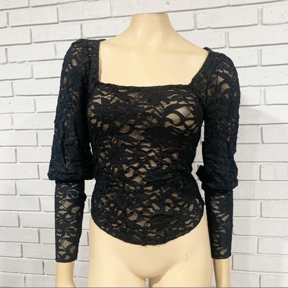 Free People Tops - Free People Women’s Long Distance Layering Top in Flower Trail